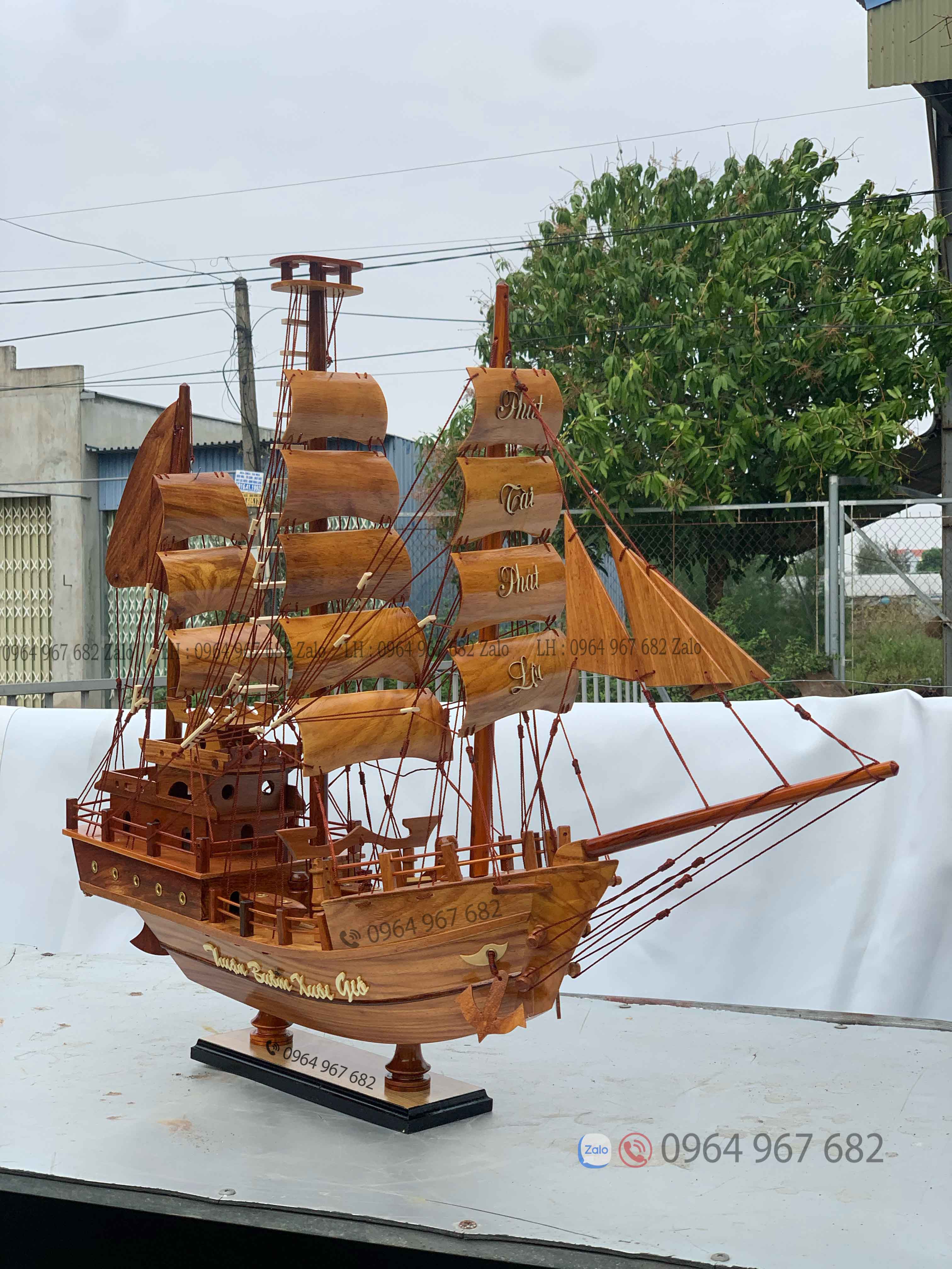 thuyen-thai-santa-go-go-dai 80cm-go-cam-6