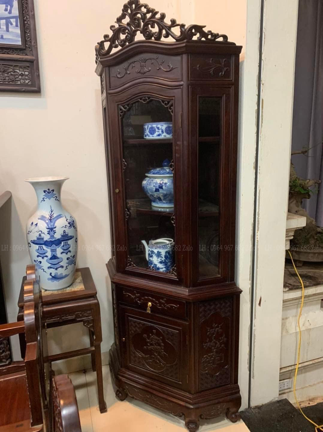 tu-ruou-goc-tu-trung-bay-do-phong-khach-phong-bep-13