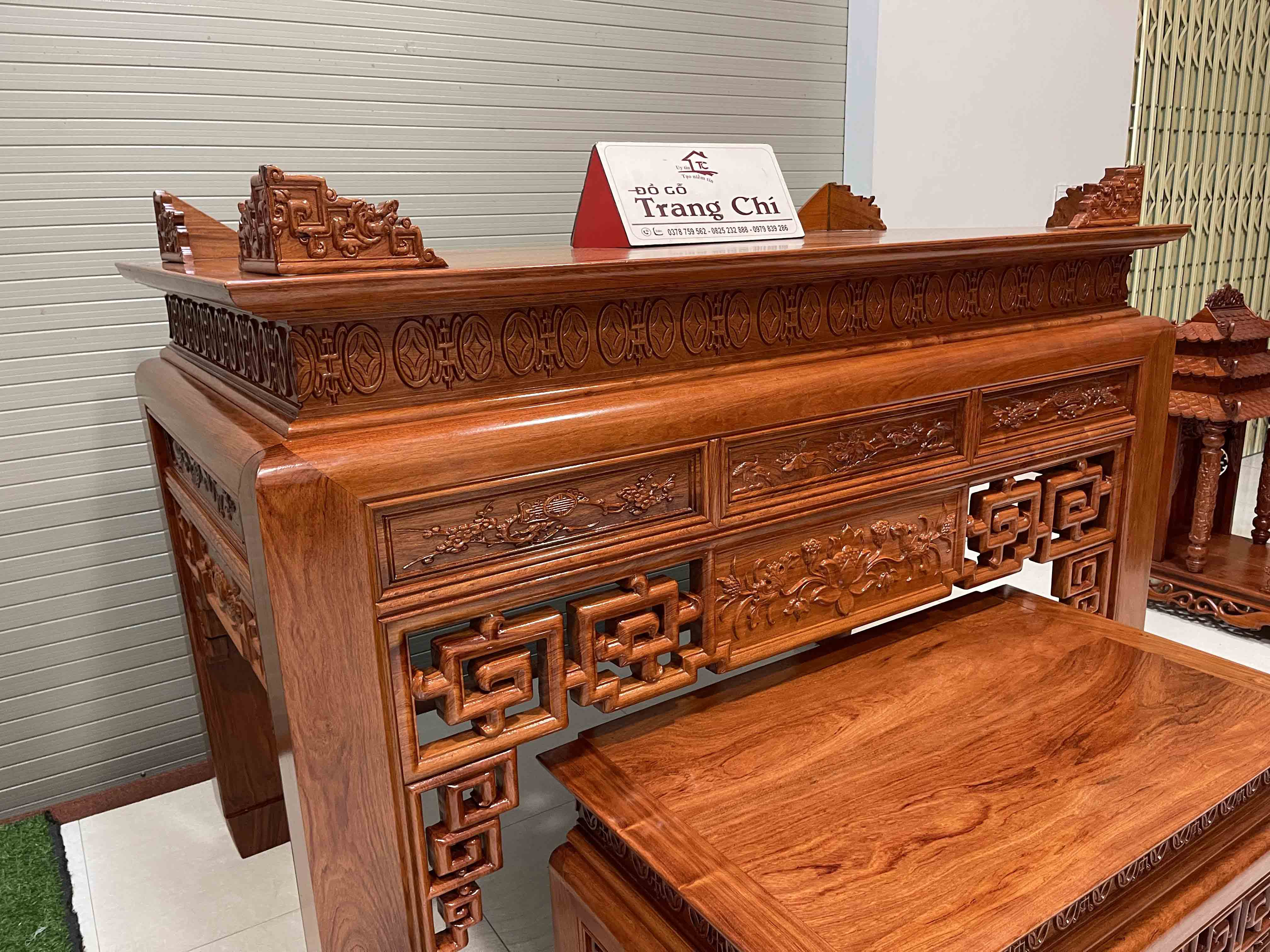 ban_tho_an_gian_ca_ban_com_go_huong_da_5