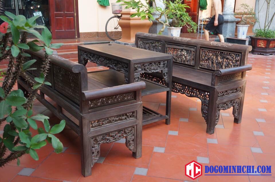 BO-BAN-GHE-TRUONG-KY-DANH-MAU-THEO-LOI-CO-1