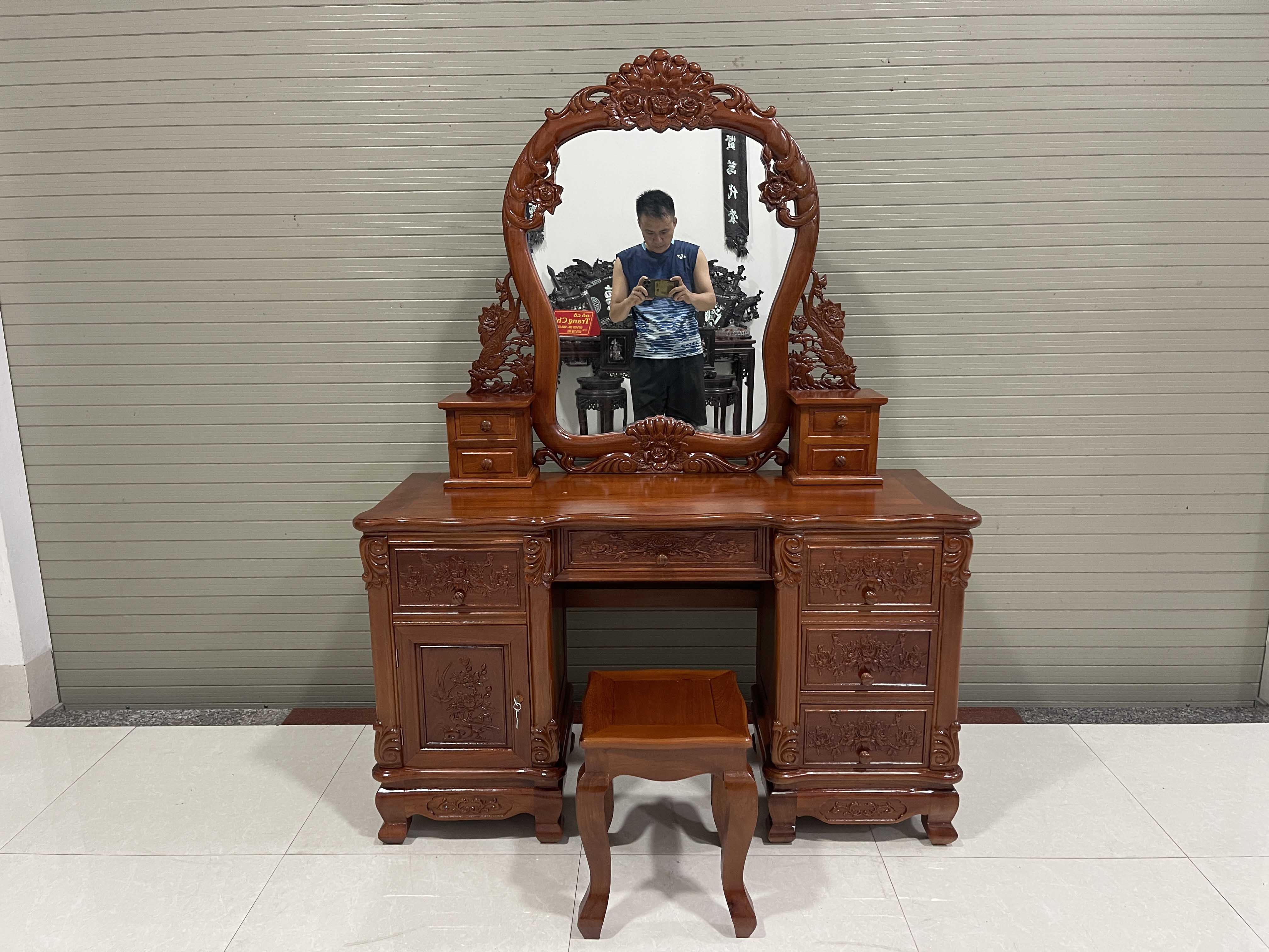 #ban_phan_hoa_hong_tan_co_dien