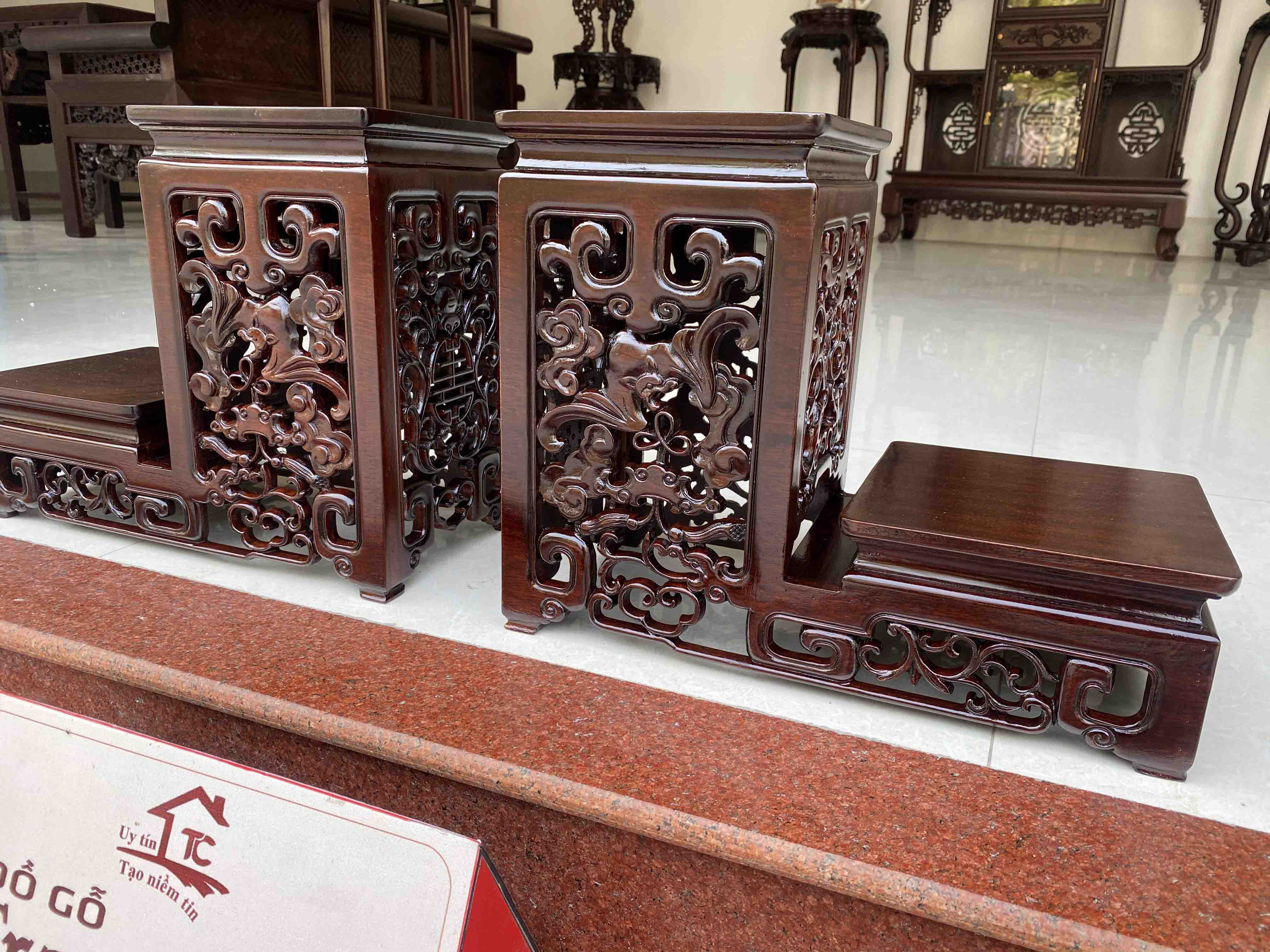 Kệ_Nhị_Sơn_Bày_Đồ_Mẫu_Hàng_Kỹ_3