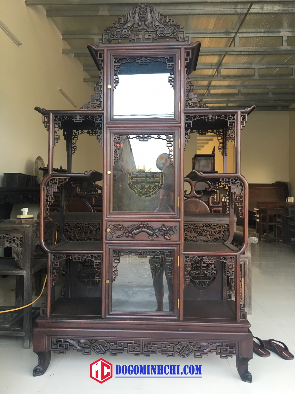 tu-bay-do-ngu-phuc-kim-tien-go-gu-5