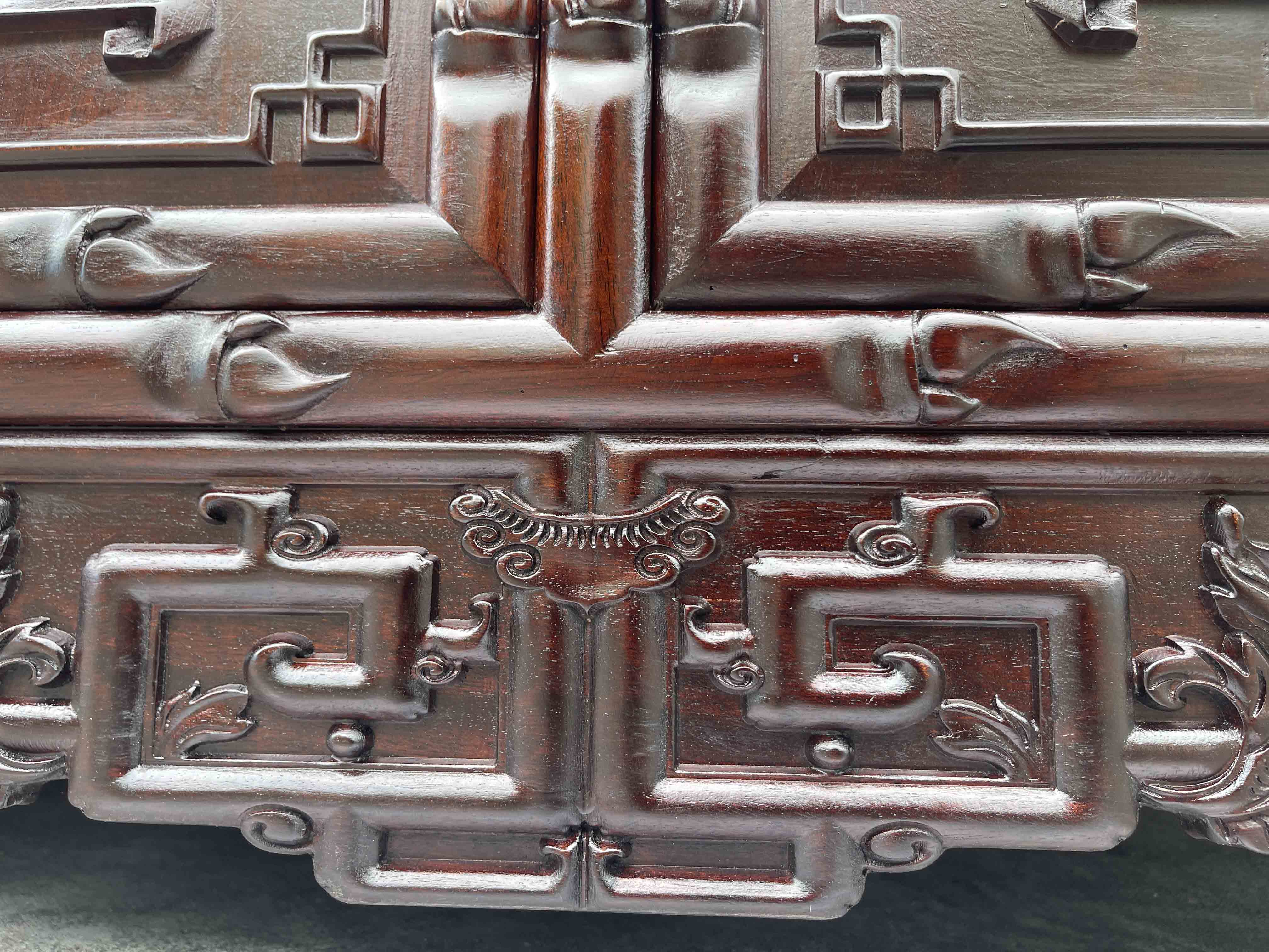 #TU_BÀY_DO_TRUC_BON_MUA_1