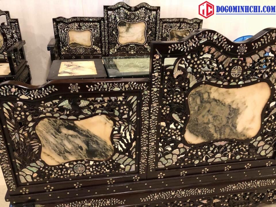 top-5-bo-ban-ghe-kham-can-oc-dep-tren-thi-truong-12