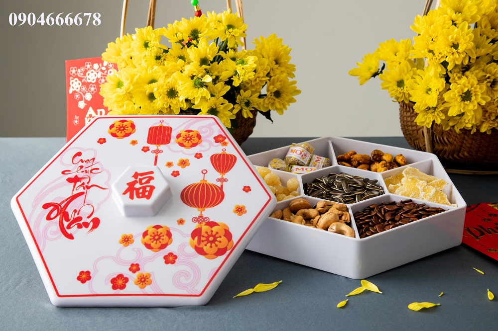 Top 9 mẫu khay đựng mứt Tết đẹp nhất Tết Canh Tý 2020 Top 9 mẫu khay đựng mứt Tết đẹp nhất Tết Canh Tý 2020