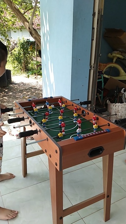 Bàn bi lắc mini cho trẻ chân cao