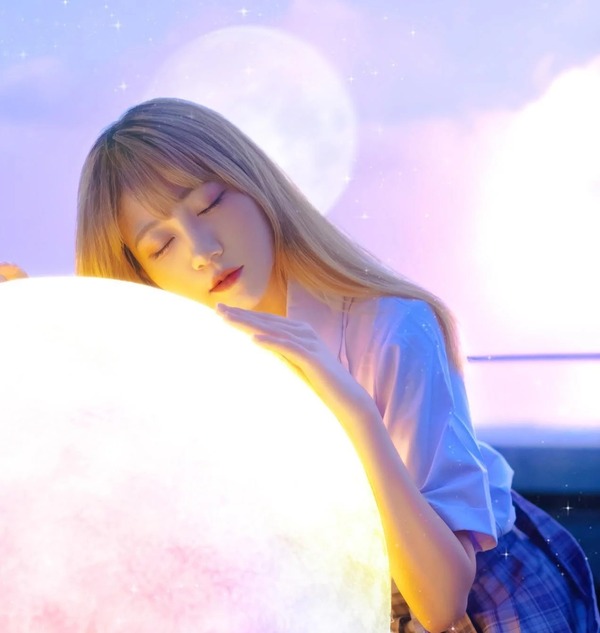 Bộ ảnh ánh sáng huyền ảo và em