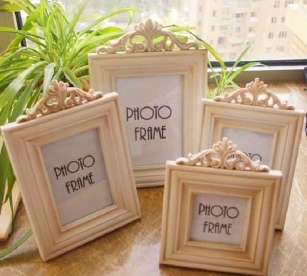 Khung ảnh đẹp để ghép ảnh Vintage trắng ngà