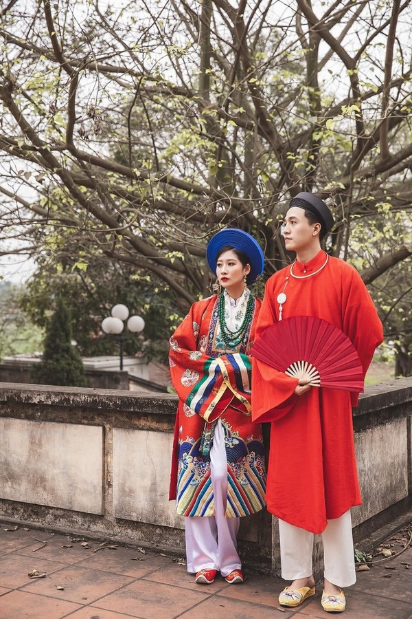 Váy cưới truyền thống Việt Nam tạo điểm nhấn cho sự duyên dáng