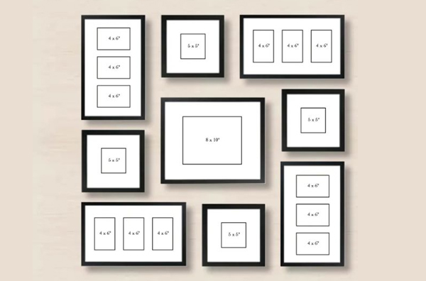 Sắp xếp treo khung ảnh theo hình xoắn ốc