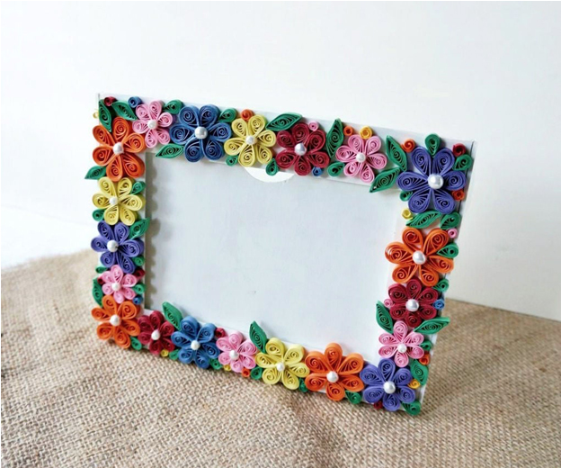 Hướng dẫn cách làm khung tranh handmade để bàn từ tạo hình các khối giấy cuộn