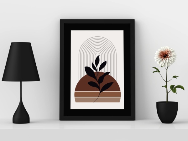 Khung nên đồng điệu với phong cách tổng thể của không gian