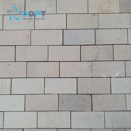 nha-san-xuat-va-phan-phoi-gach-chiu-axit