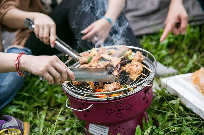 Bếp nướng than hoa BBQ giữ trọn vẹn hương vị ẩm thực Việt