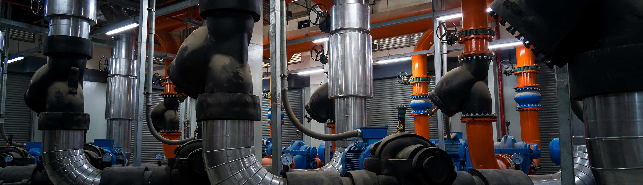 Bọc bảo ôn đường ống hệ lạnh chiller nhà hàng khách sạn