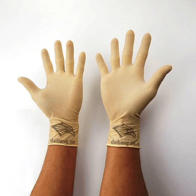 Găng tay Latex - Cách nhận biết: Màu trắng ngà vàng
