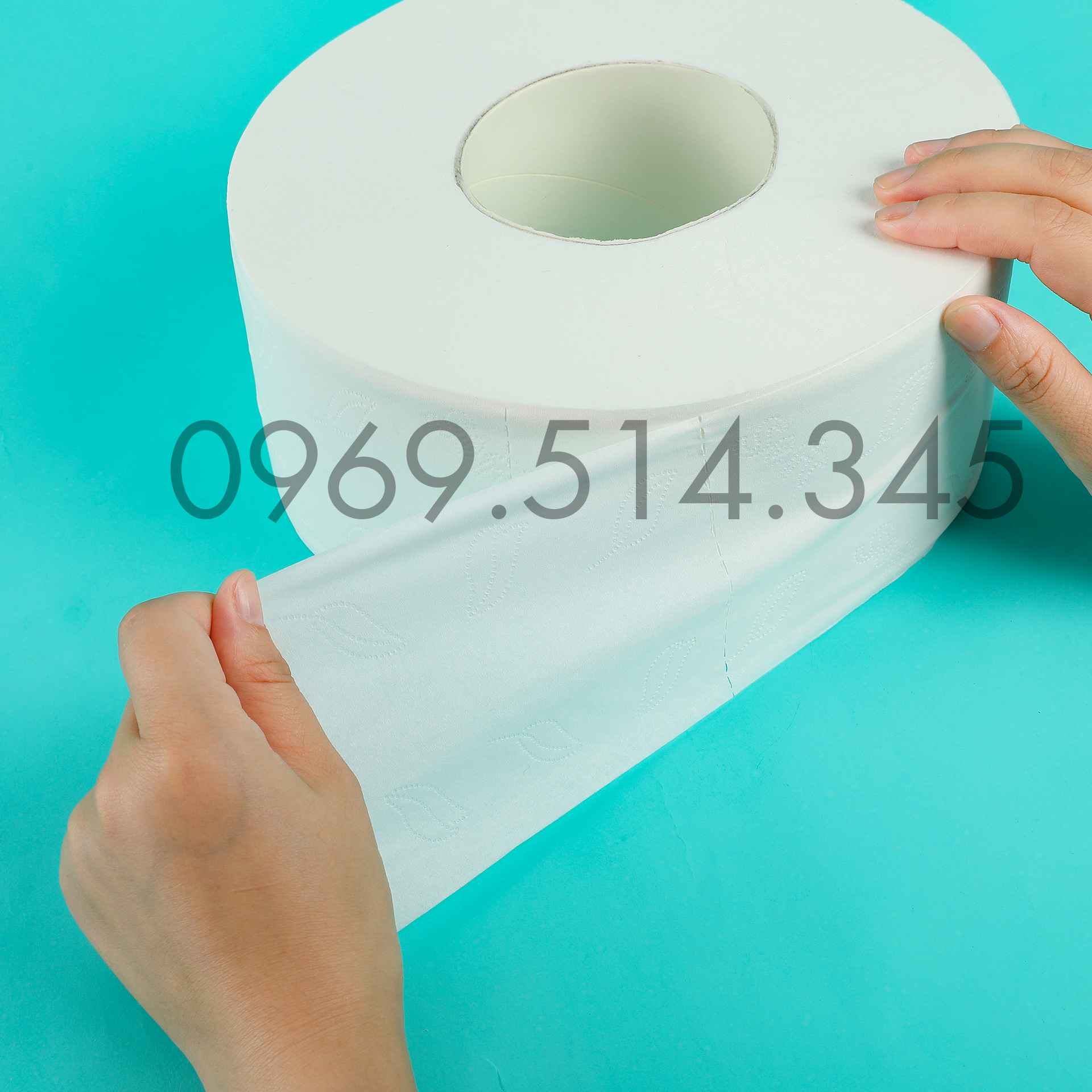 Cuộn giấy vệ sinh cuộn lớn có độ nén lớn, nặng 700g tương đương với 10-12 cuộn nhỏ