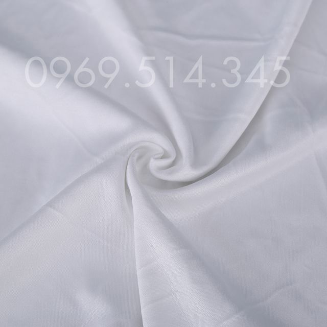 Vải lau phòng sạch 8006 được làm từ Polyester có khả năng chống chịu cao với các điều kiện môi trường