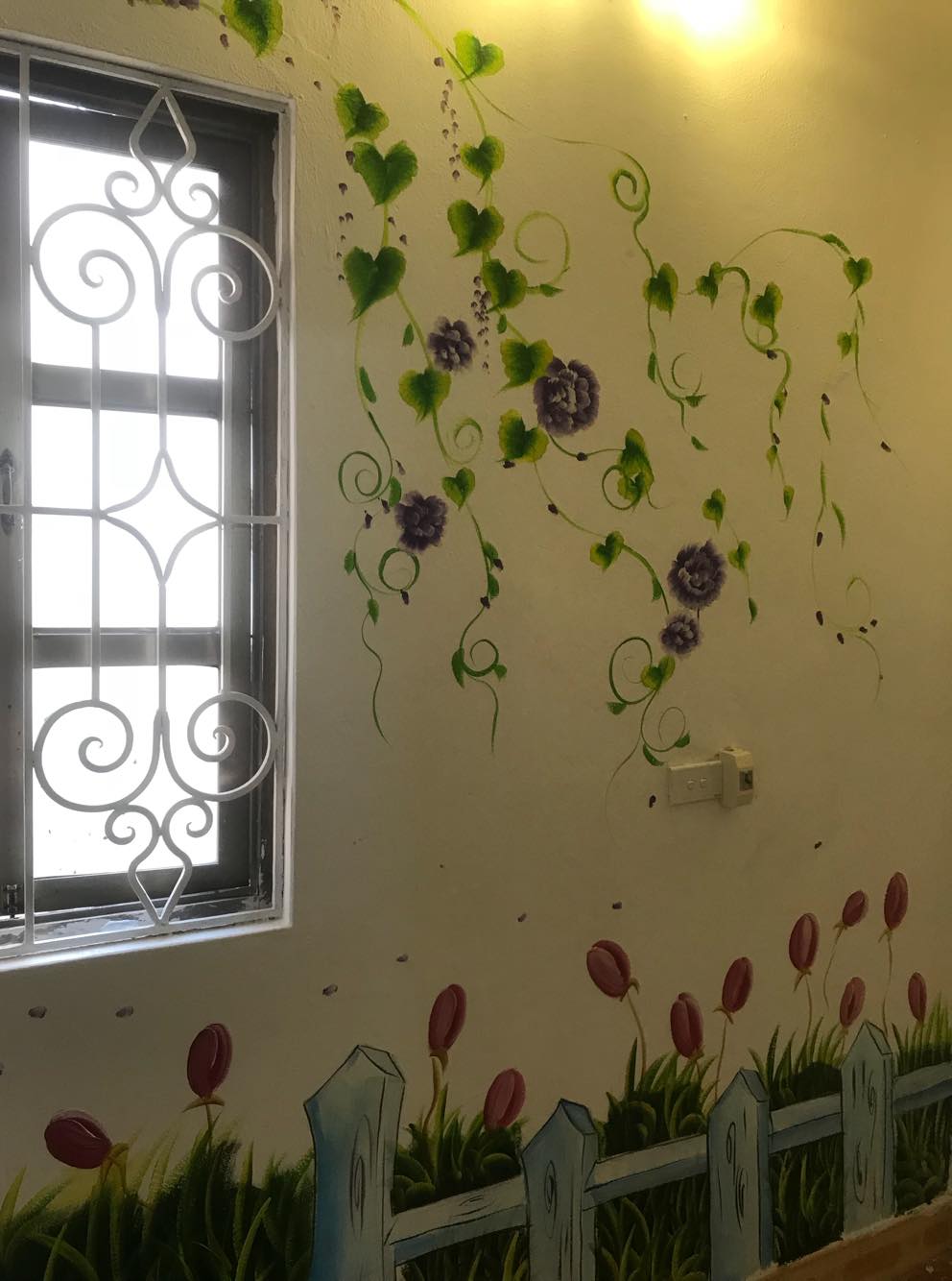 Vẽ Tranh Tường Phòng Ngủ Đơn Giản Tại Long Biên