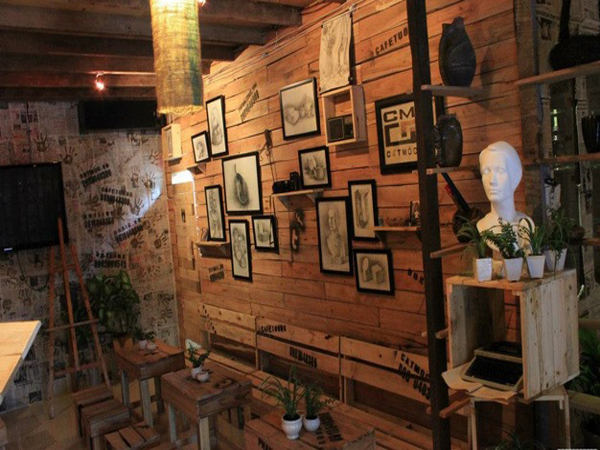 Vẽ tranh tường cafe phong cách vintage