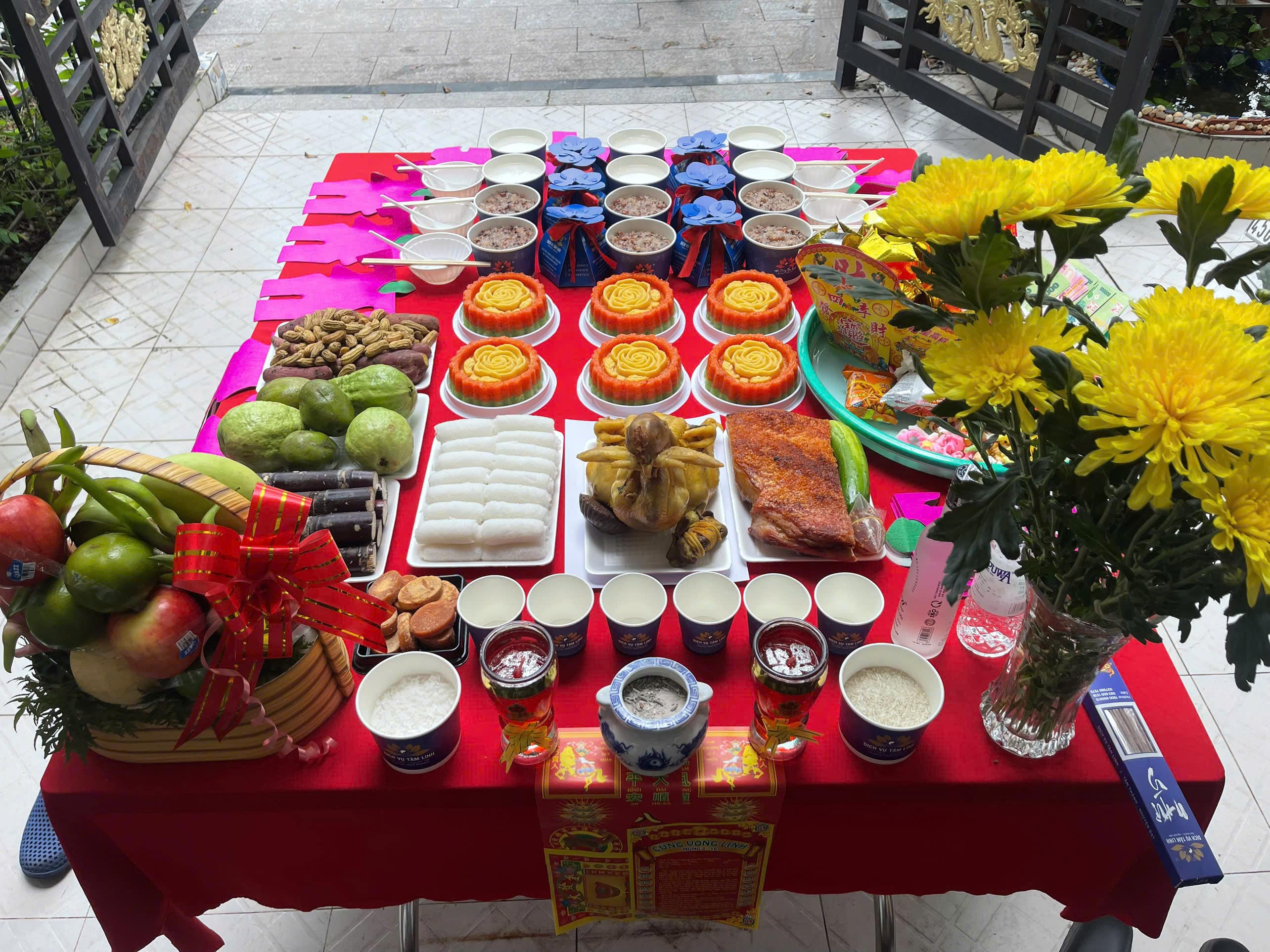 Mâm Cúng Cô Hồn