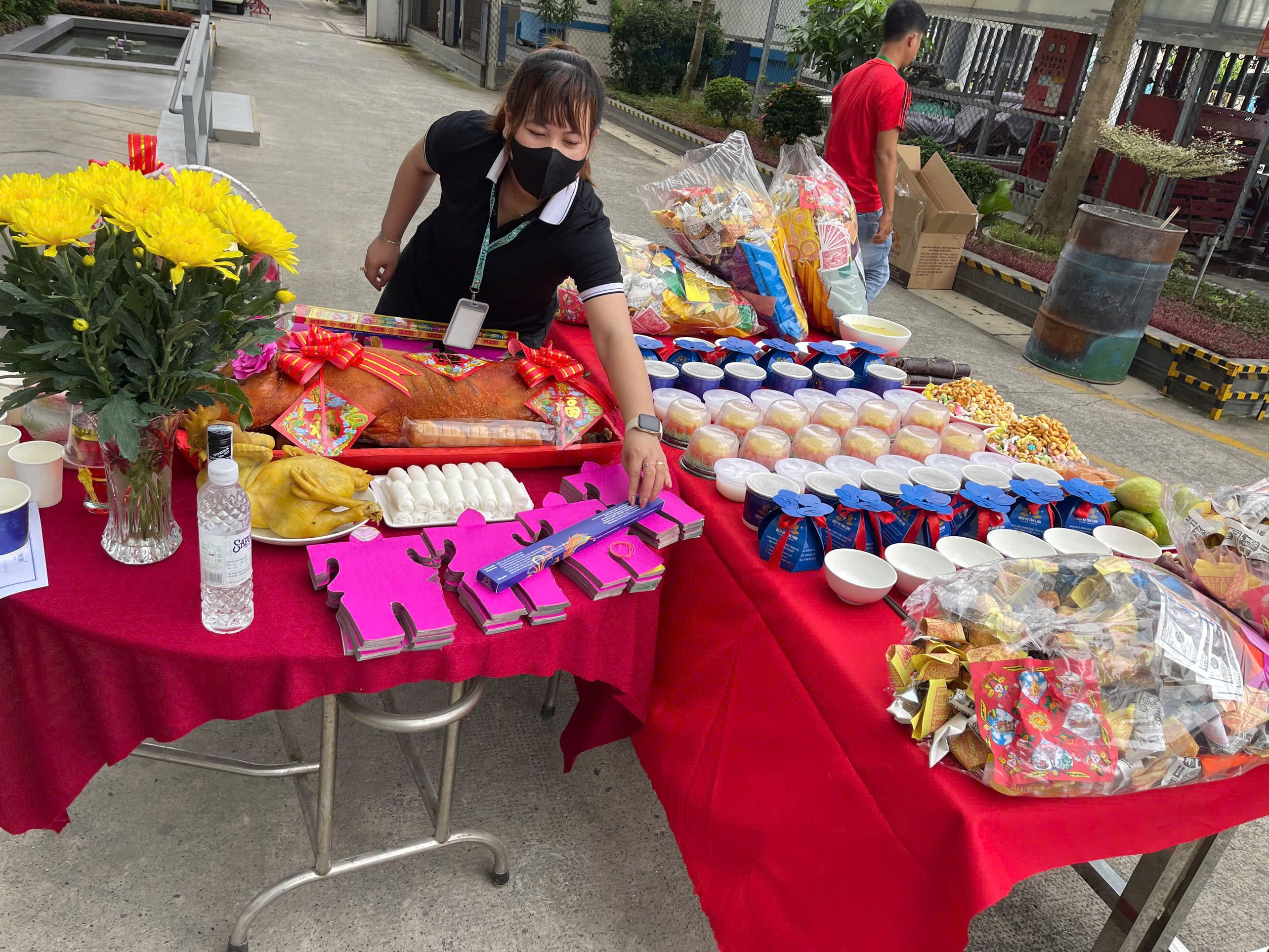 Mâm Cúng Cô Hồn