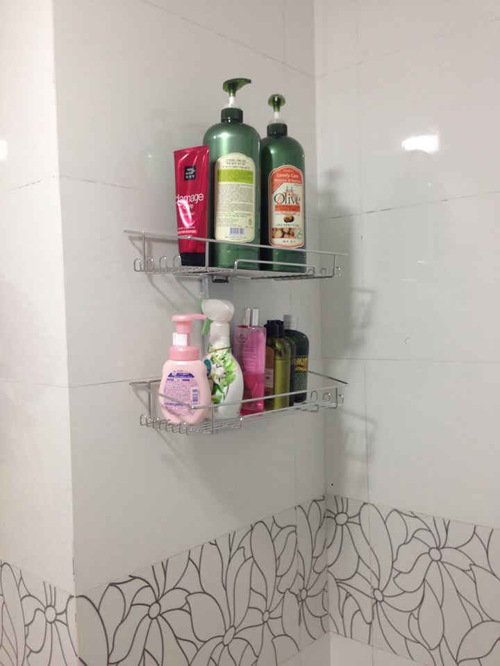 Kệ đựng đồ phòng tắm hít chân không