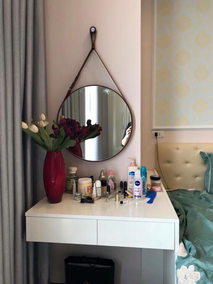 Tầm quan trọng của việc lựa chọn gương trang điểm