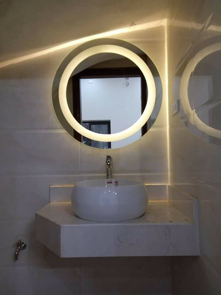 guong-phong-tam-den-led-NAV1011C-1