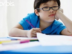 Tại sao dùng đèn bảo vệ thị lực cho trẻ lại cần thiết