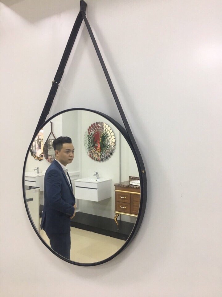 Gương phòng khách Hòa Bình