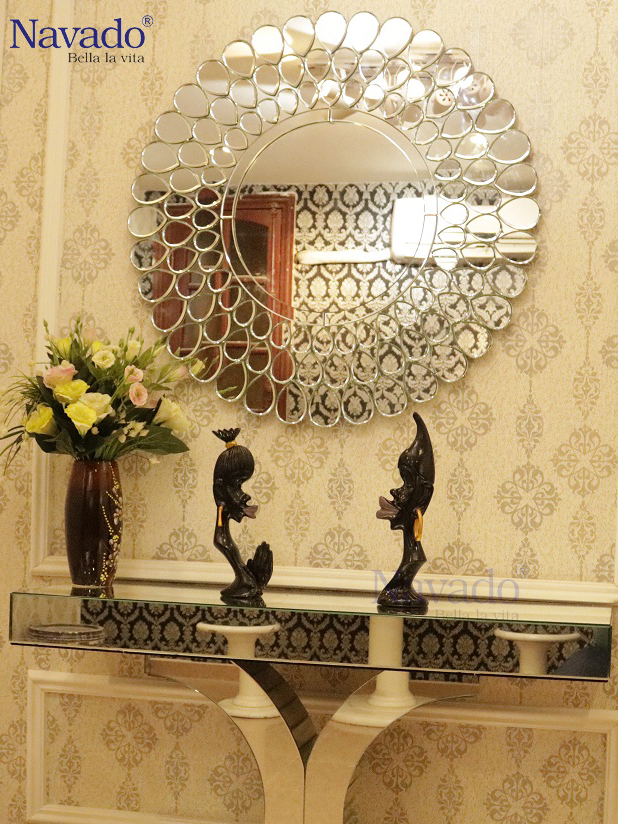 Gương nghệ thuật treo tường phong cách cho không gian hiện đại