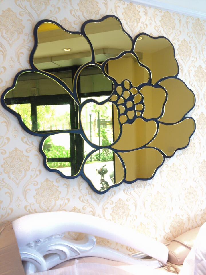 Mua gương trang trí phòng ngủ đẹp điểm nhấn cho căn phòng lung linh