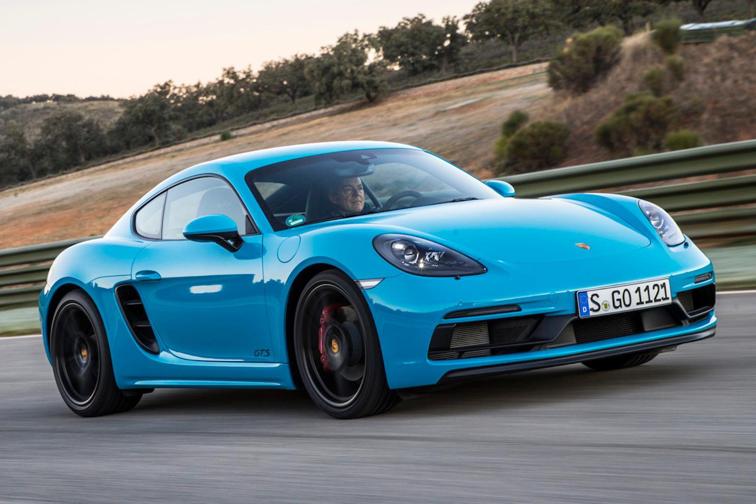 Porsche Cayman là một siêu phẩm xe thể thao