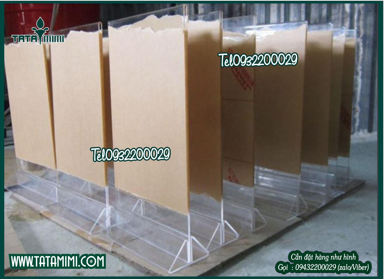 Đơn vị cung cấp kệ menu để bàn bằng mica