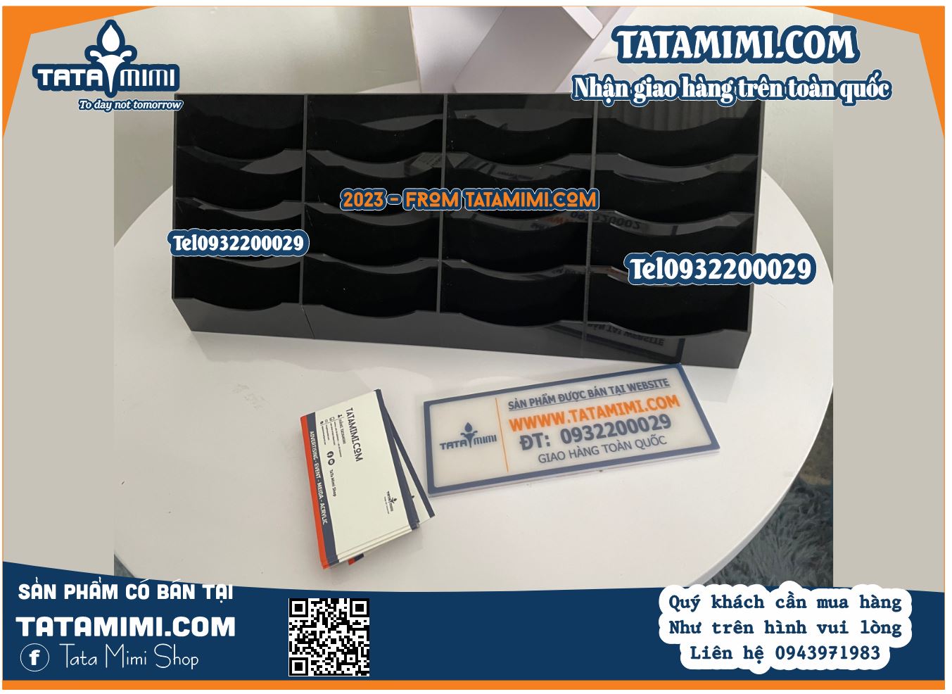 Kệ để card có sẵn màu trong