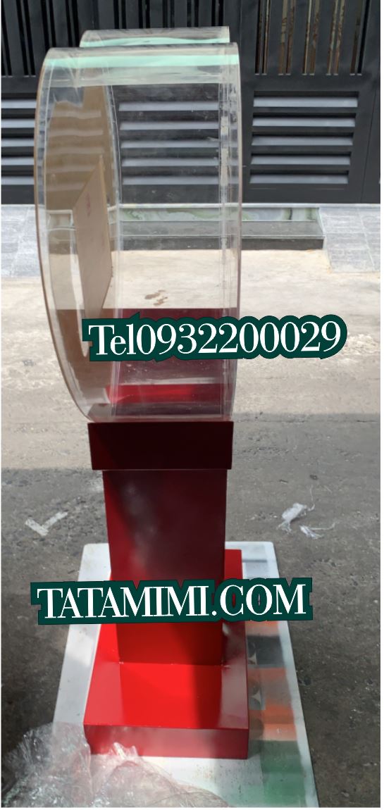 Thùng quyên góp bằng mica hình trái tim