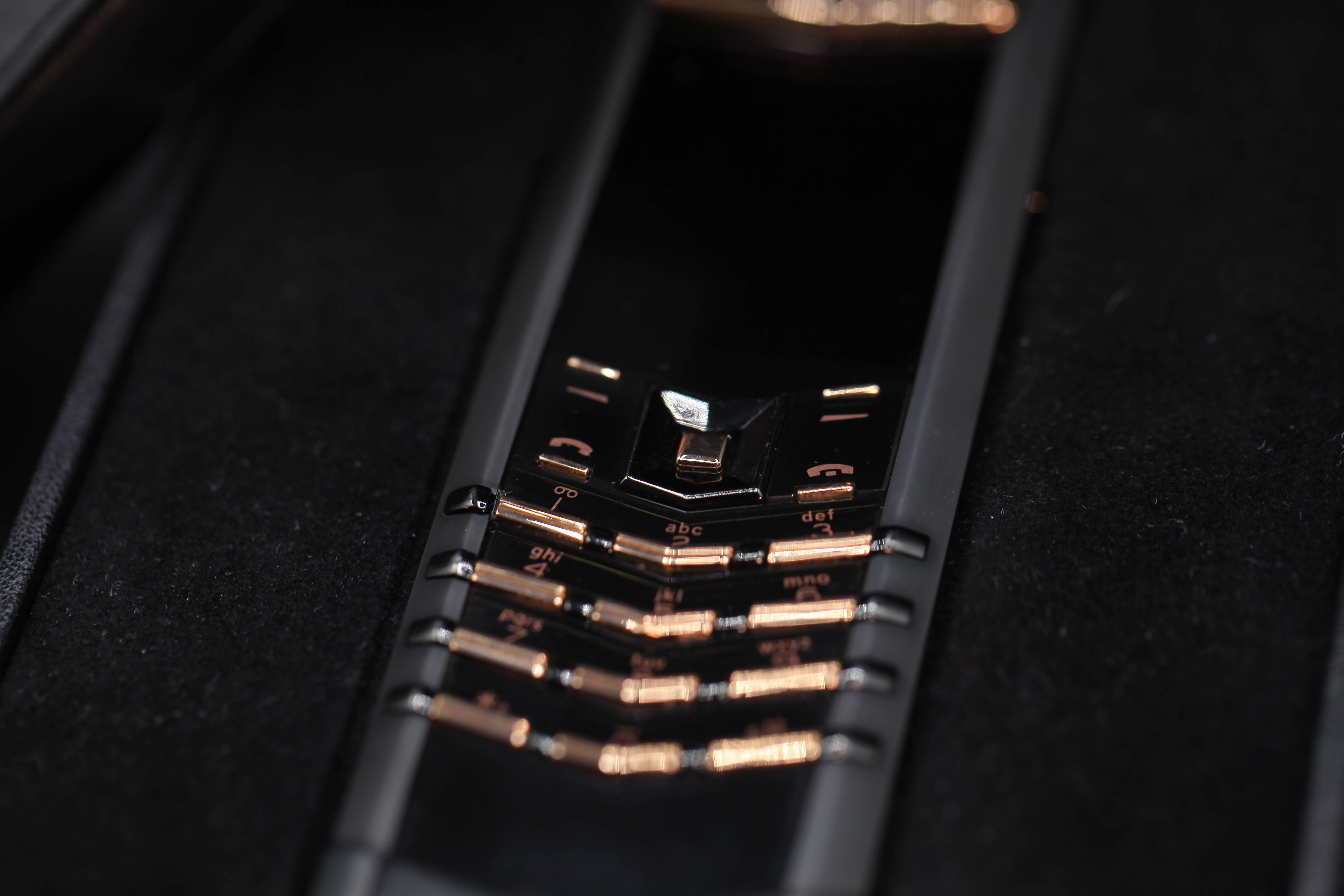 Vertu Signature S Black