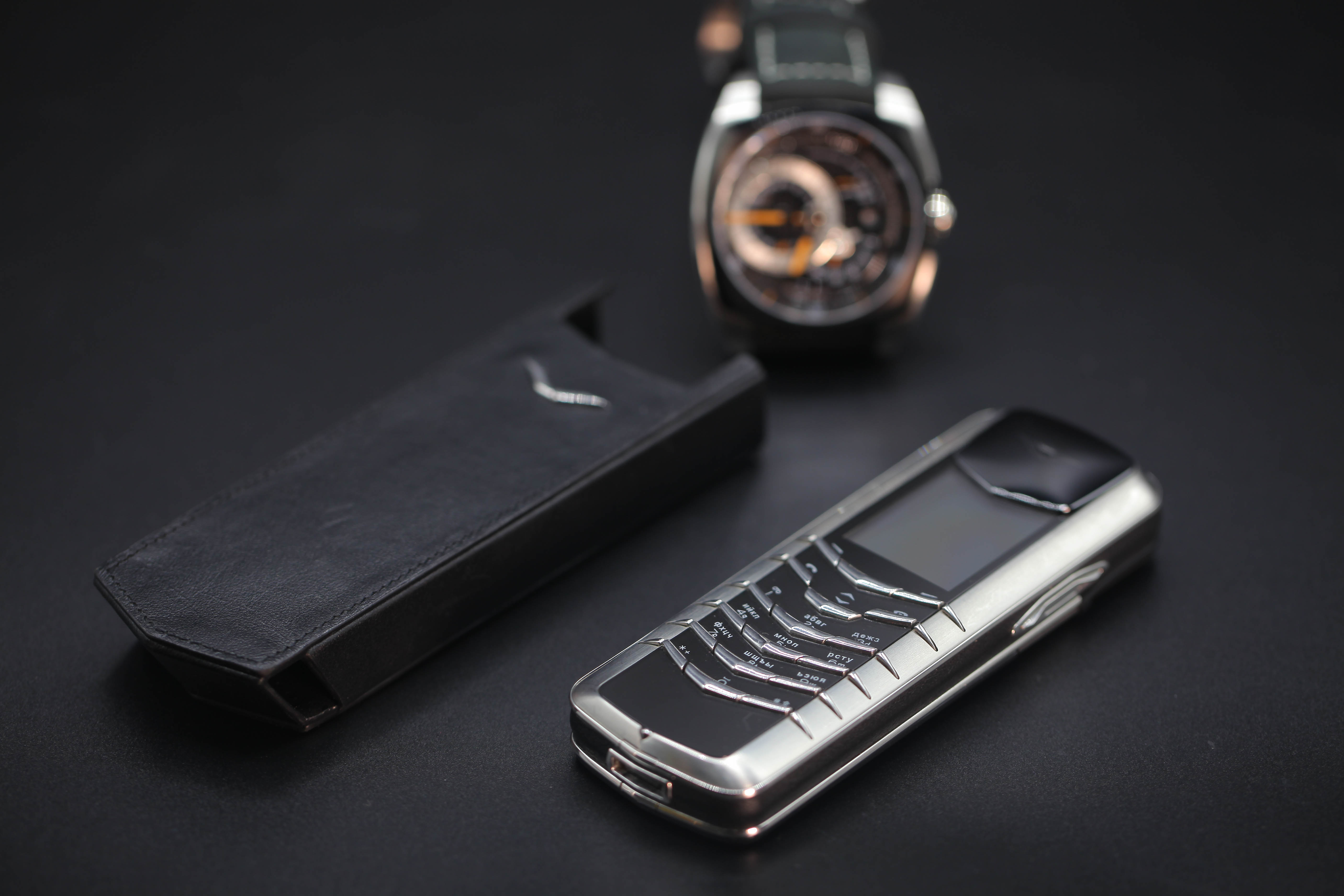 Vertu Signature M 