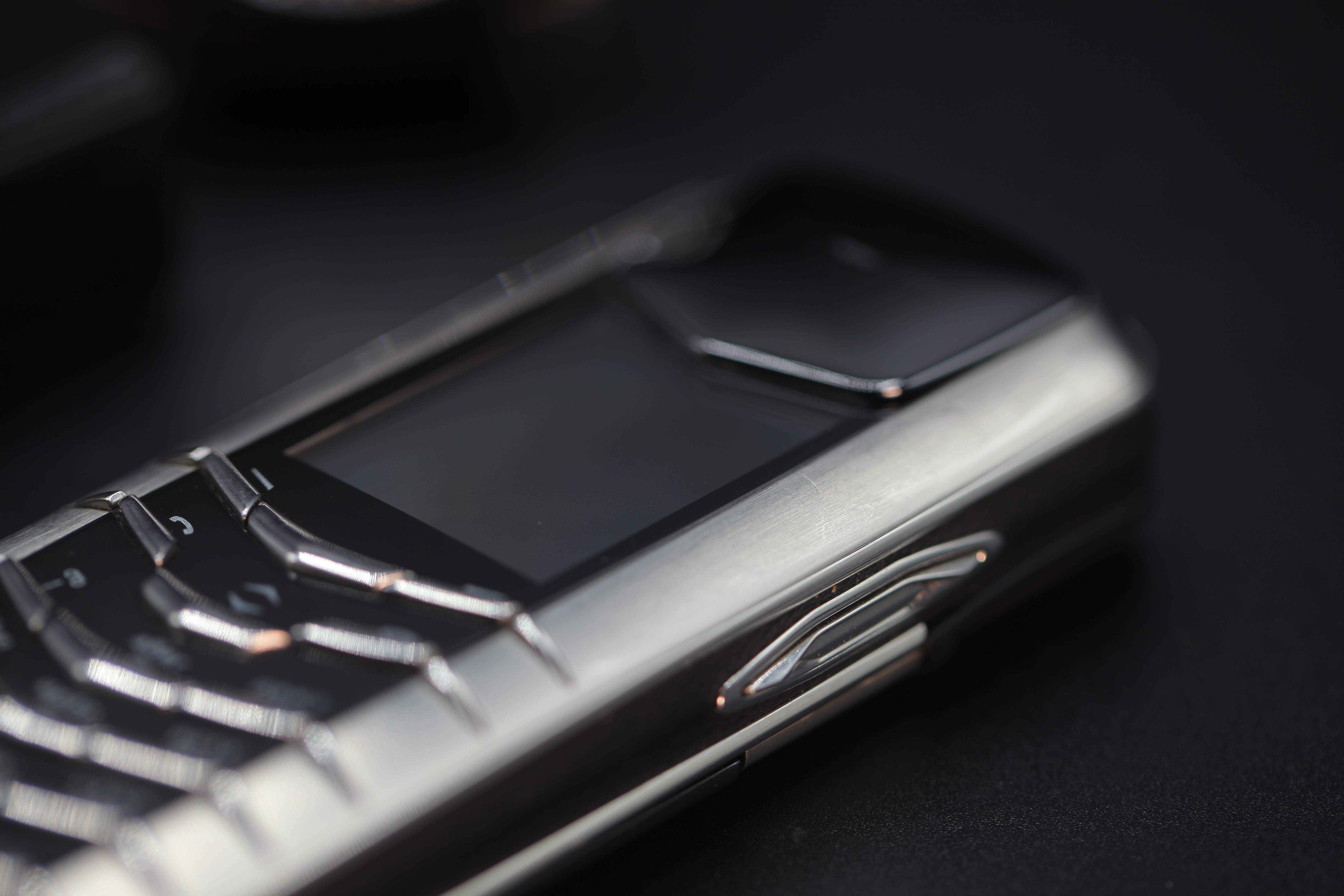 Vertu Signature M 