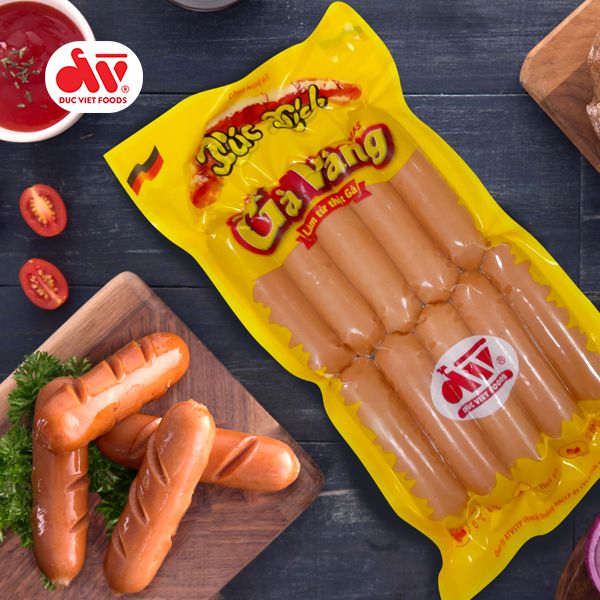 Xúc xích gà vàng Đức Việt 500g