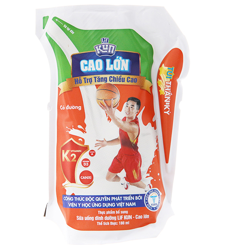 Sữa chua uống Kun hương dâu 110ml (24 túi/thùng)