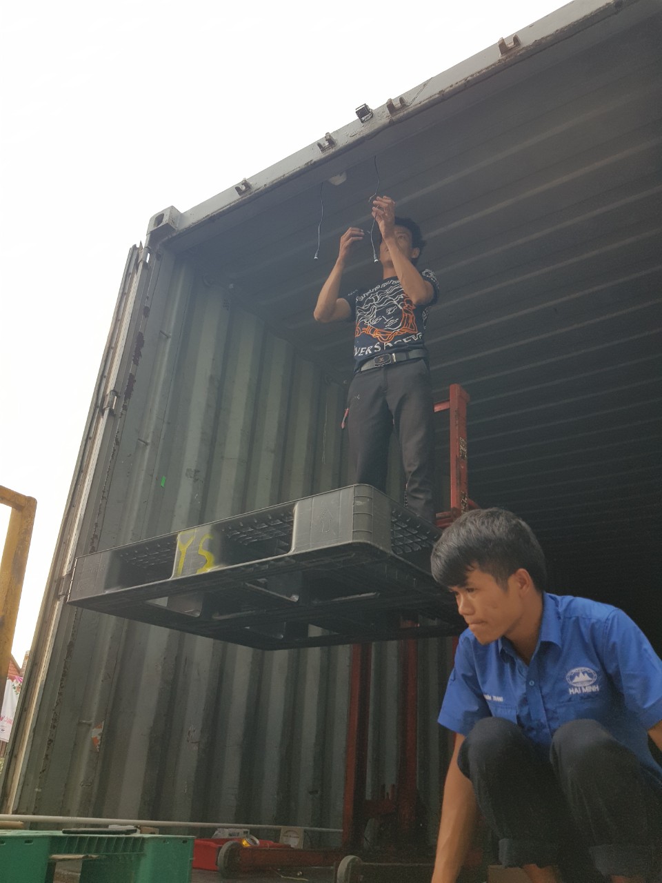 camera-giam-sat-thung-xe-tai-tai-tp-hcm