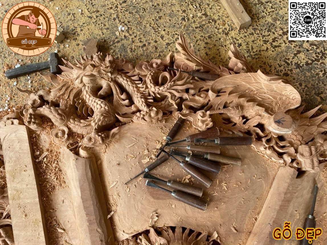 Hoa văn được trạm khắc thủ công