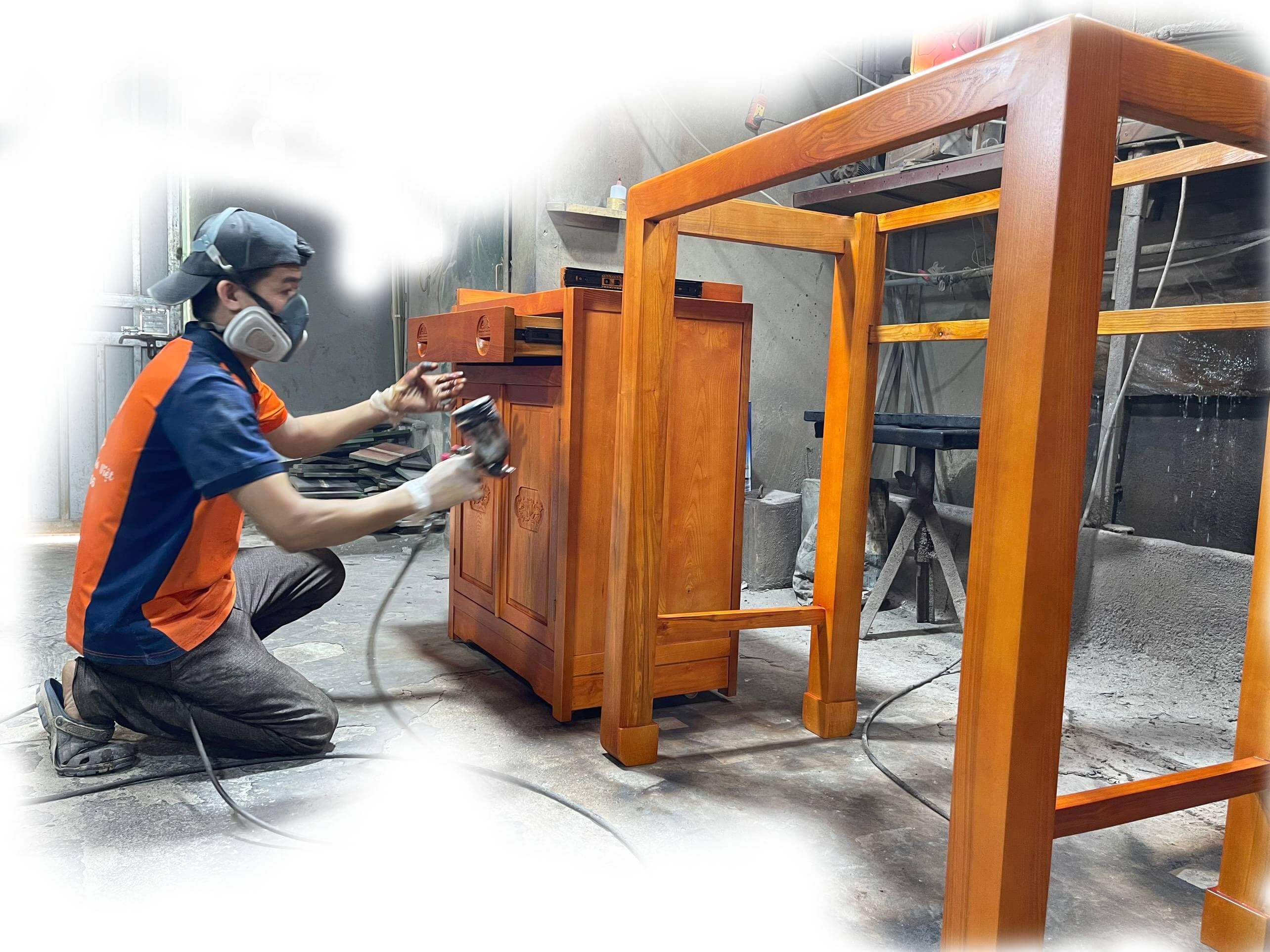 Mẫu Bàn Thờ - BT 1319 - được chế tác bởi những người thợ lành nghề