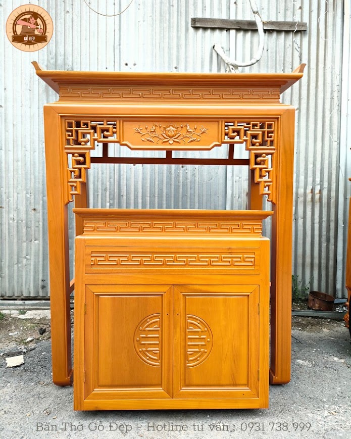 Mẫu bàn thờ gỗ đơn giản, sang trọng