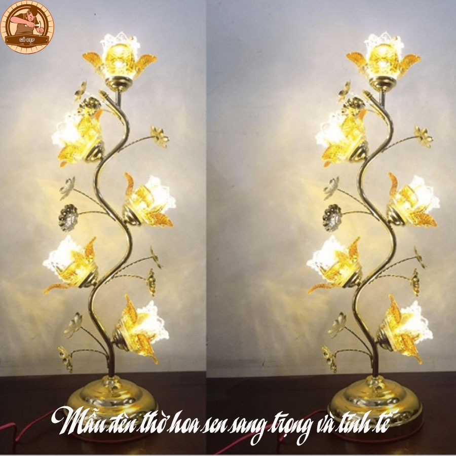 Mẫu đèn thờ hoa sen sang trọng và tinh tế