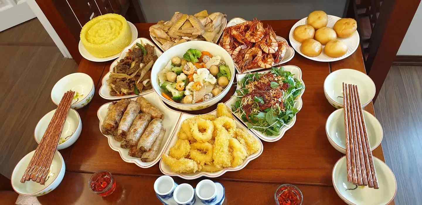 Mâm cỗ thắp hương rằm tháng giêng