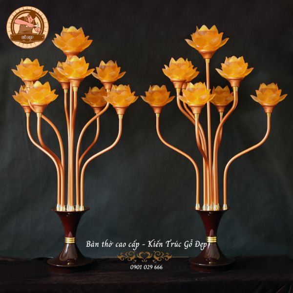 Vì sao các gia đình chọn đèn thờ hoa sen?